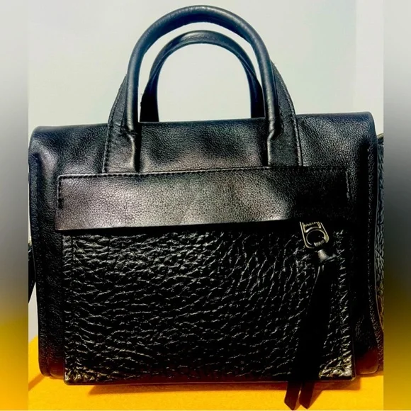 🖤💛Coach Bag / Crossbody🖤💛 - Picture 3 of 4